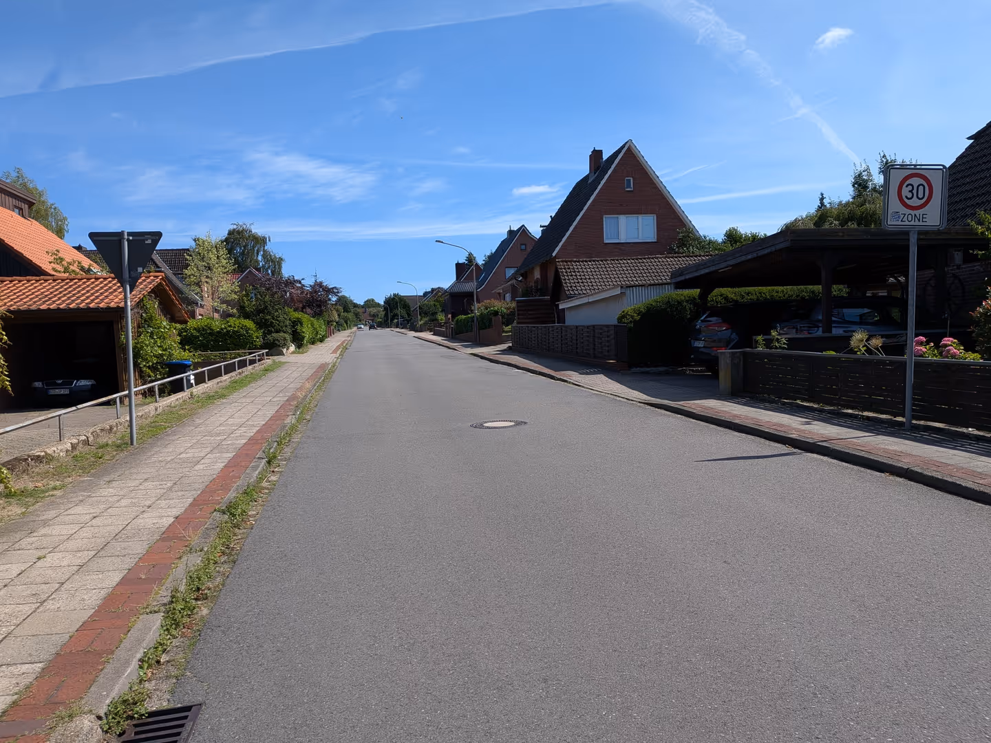 Straßenansicht